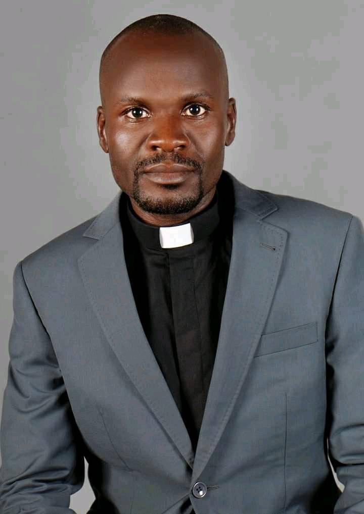 Rev. Dieudonne Chau Ginawi